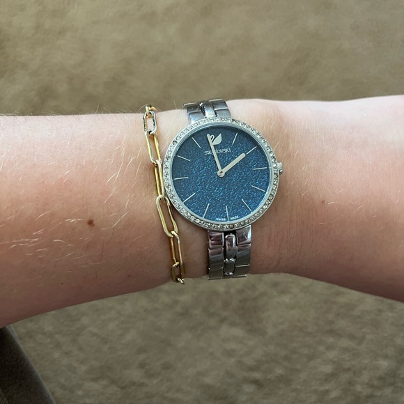 Blue sparkle face watch - Picture 1 of 2